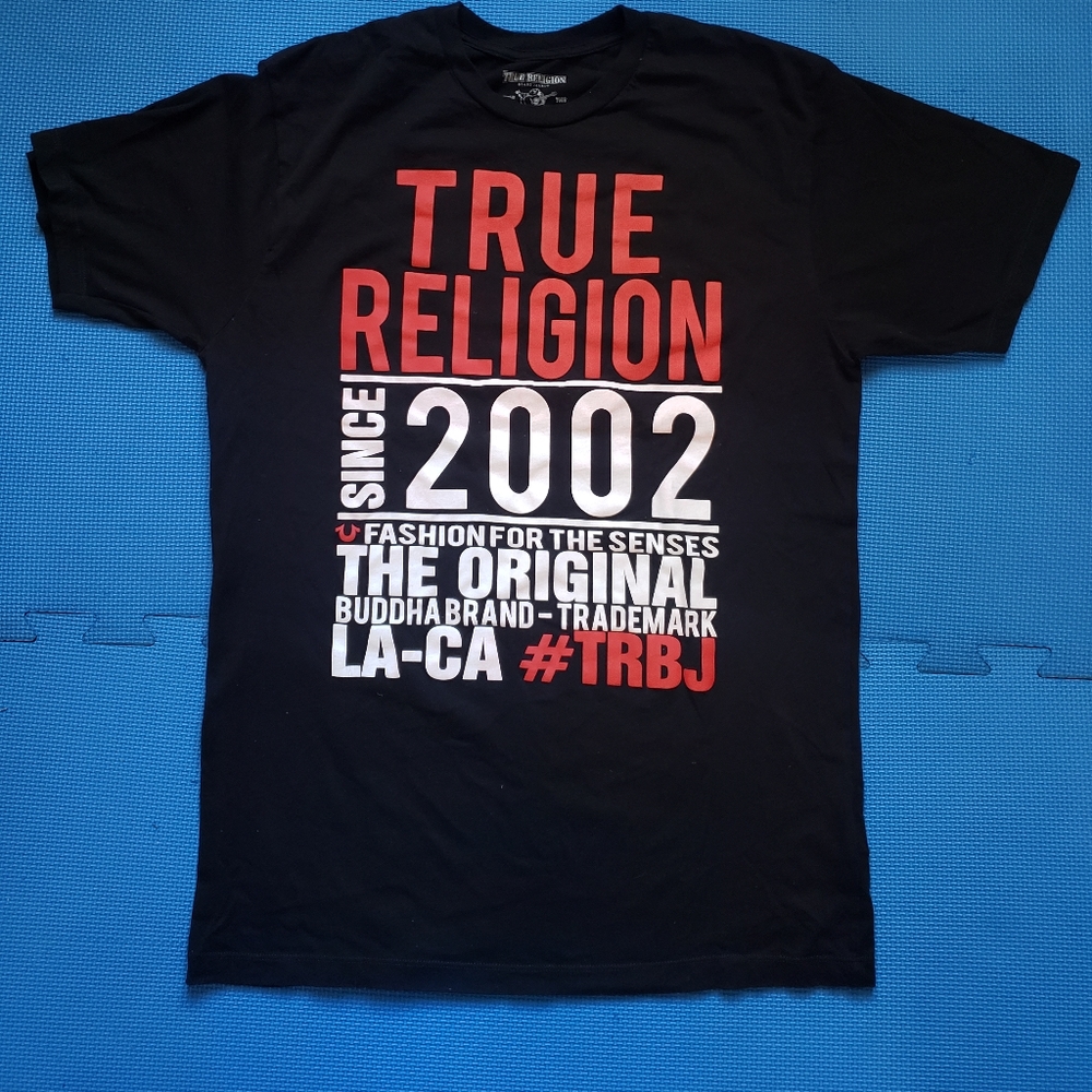 True Religion blue jeans tee-shirt